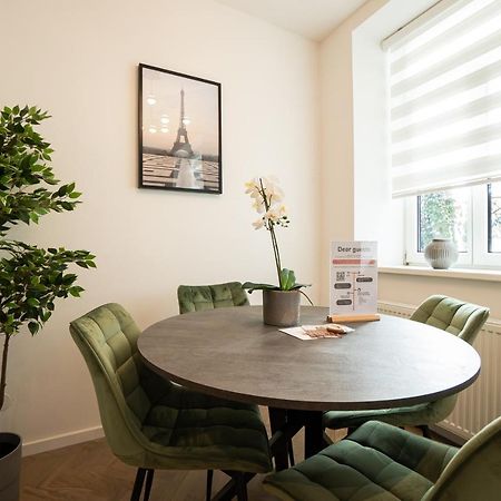 Brand-New Apartment In The 17Th District Of Bécs Kültér fotó