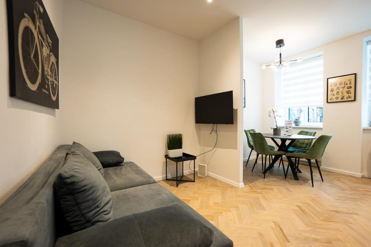 Brand-New Apartment In The 17Th District Of Bécs Kültér fotó