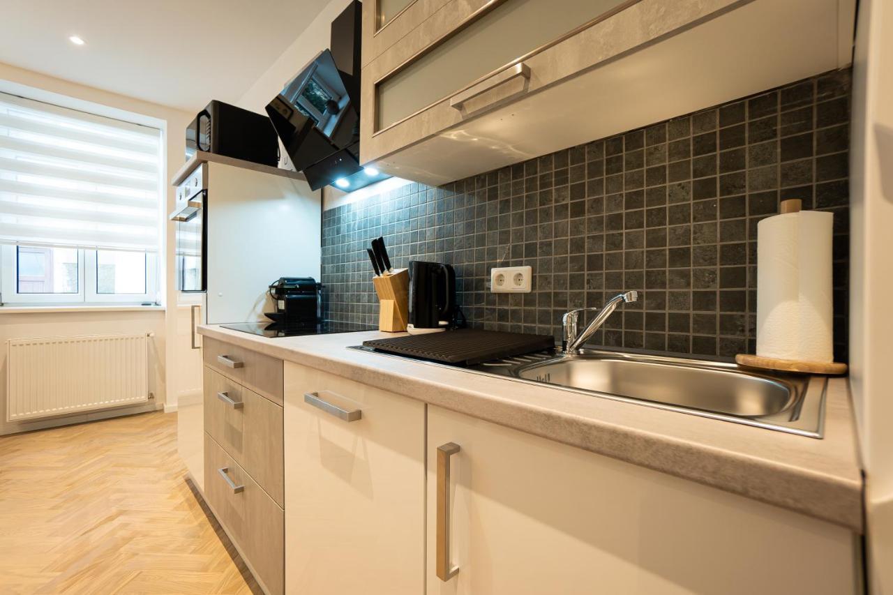 Brand-New Apartment In The 17Th District Of Bécs Kültér fotó