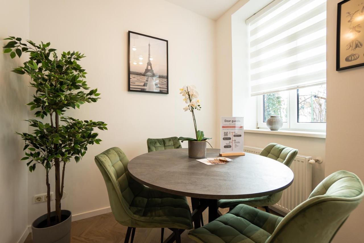 Brand-New Apartment In The 17Th District Of Bécs Kültér fotó